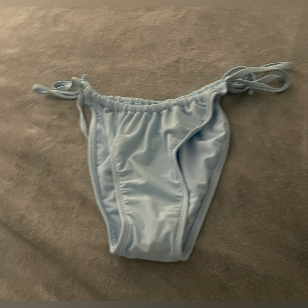 👙NWOT BIKINI BOTTOMS
